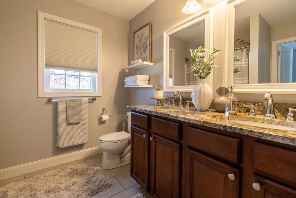 92 Sunrise Terrace Springfield, MA 01119 - Photo 25 of 35