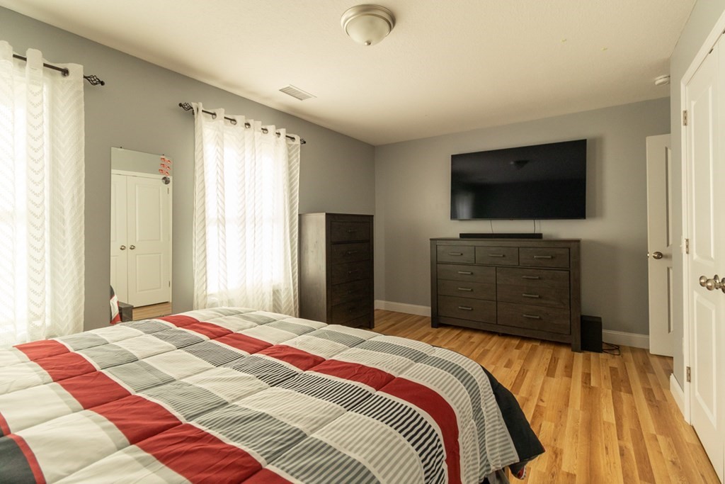 92 Sunrise Terrace Springfield, MA 01119 - Photo 29 of 35