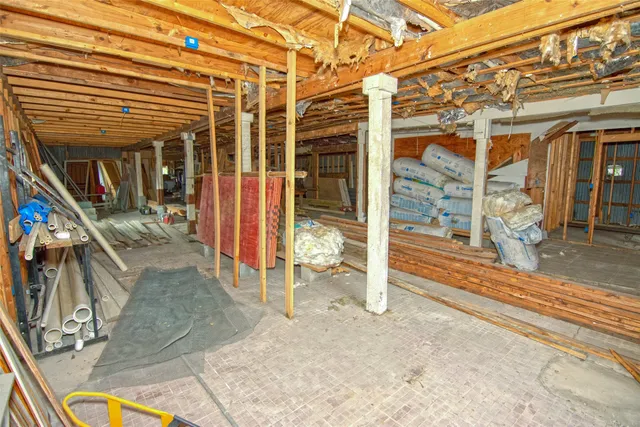 a view of parking area