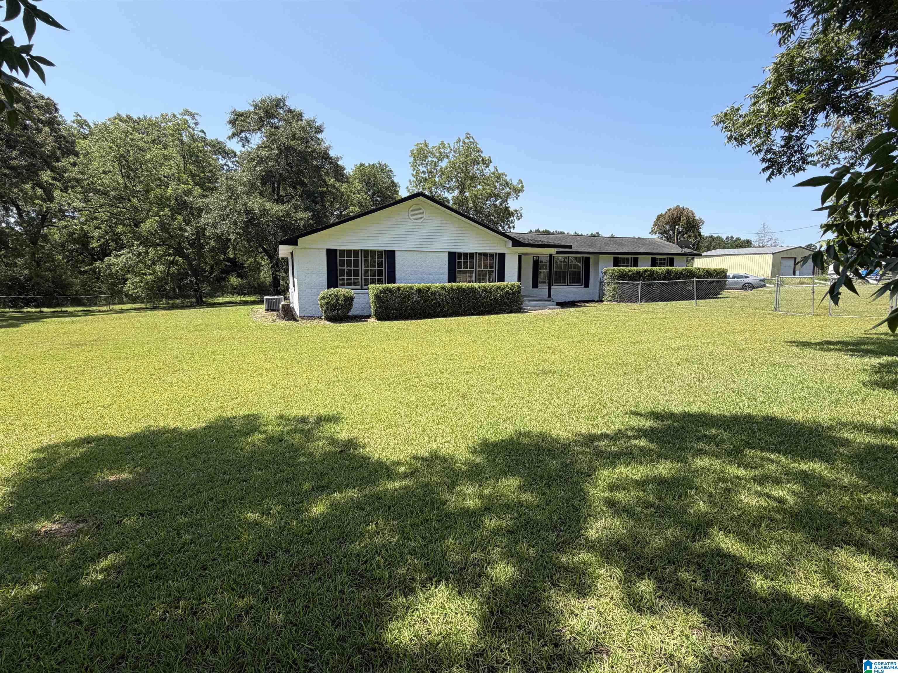 49 Marine Lane Dothan, AL 36301 - Photo 1 of 23