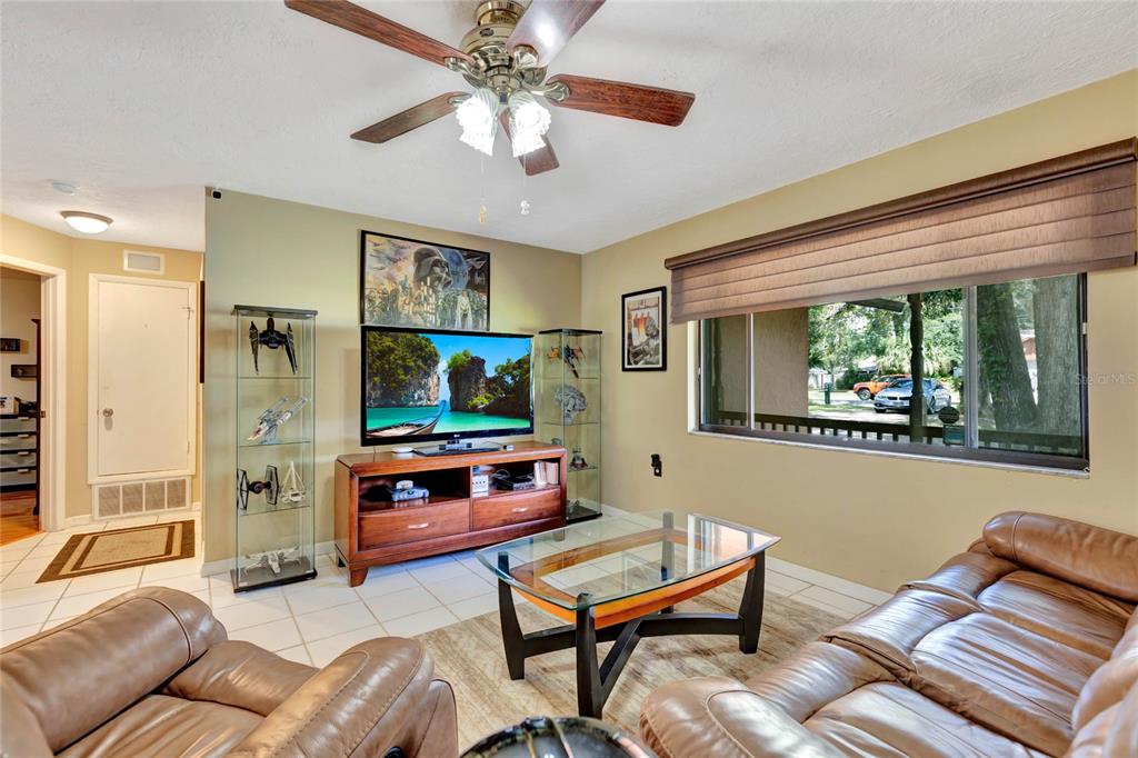 374 South Country Club Road Lake Mary, FL 32746 - Photo 8 of 27 Gallery Image 8