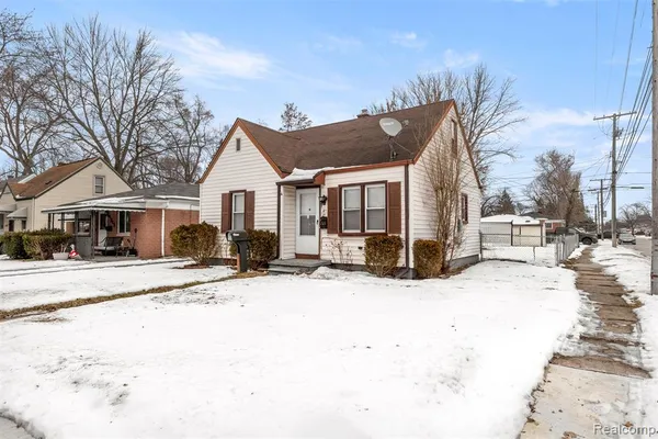 $125,000 | 4721 Jackson Street, Dearborn Heights, MI 48125