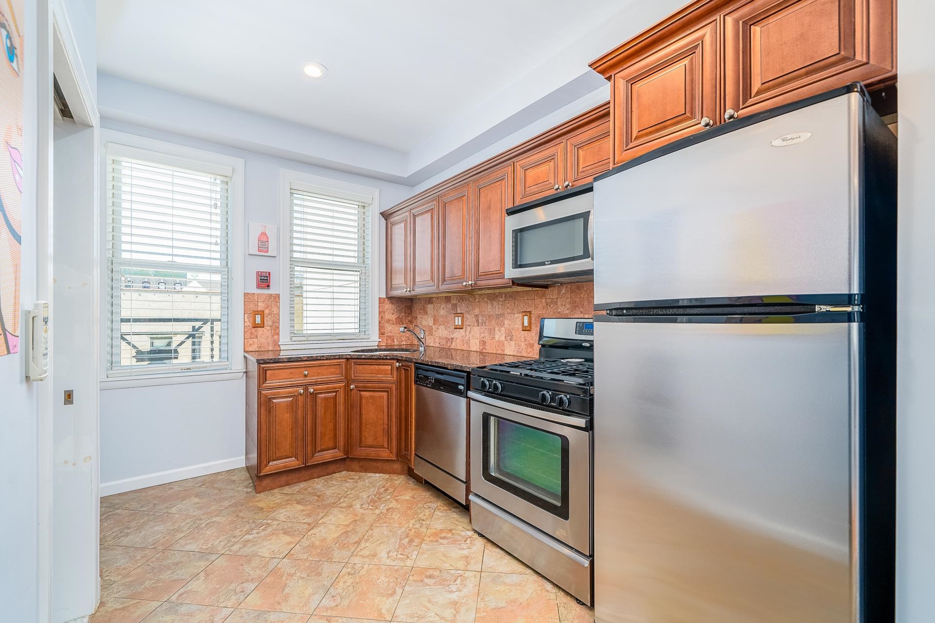 60 Madison Street, Unit THREE R Hoboken, NJ 07030 - Photo 3 of 18 Gallery Image 3