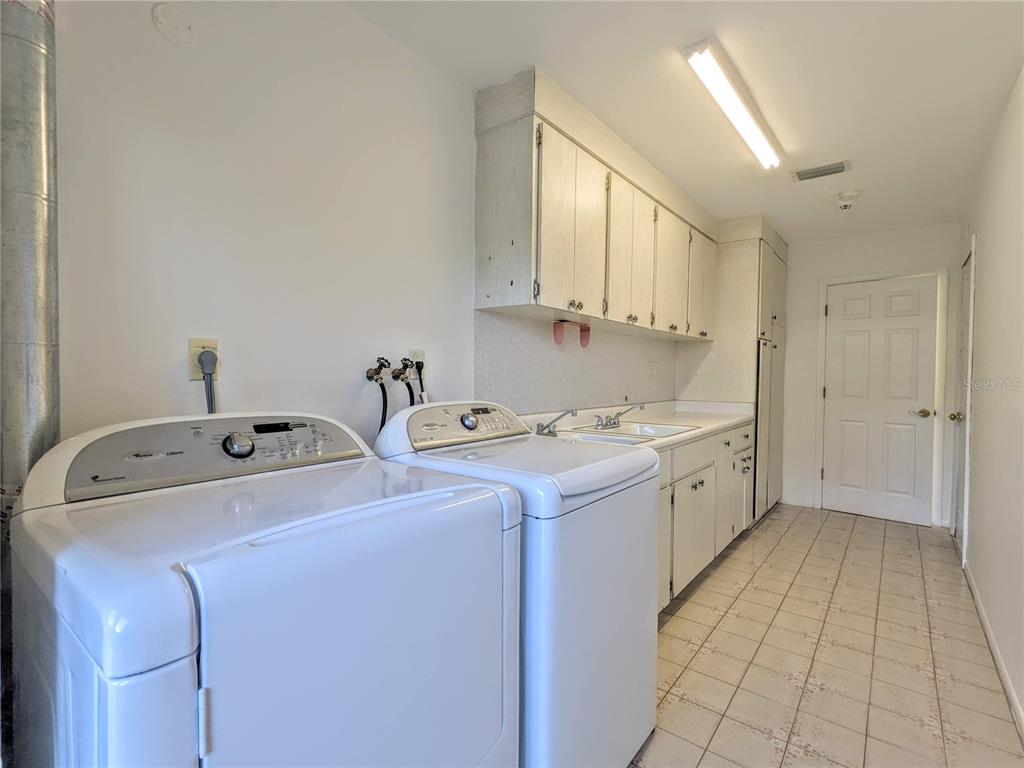 5456 Azure Way Sarasota, FL 34242 - Photo 29 of 44