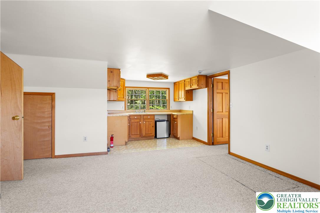 1841 Twin Pine Road Stroudsburg, PA 18360 - Photo 32 of 57