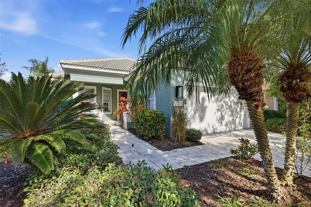 $675,000 | 7105 Kensington Court, University Park, FL 34201