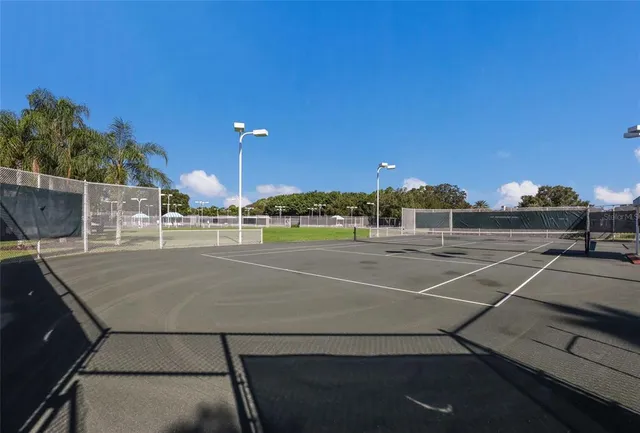 $675,000 | 7105 Kensington Court, University Park, FL 34201