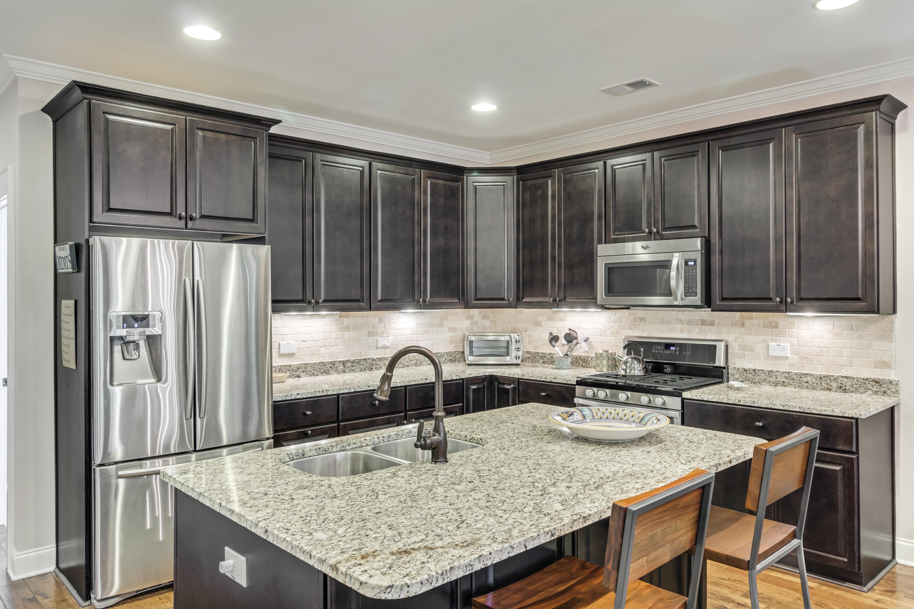 237 Slipper Shell Court Mount Pleasant, SC 29464 - Photo 15 of 27 26
