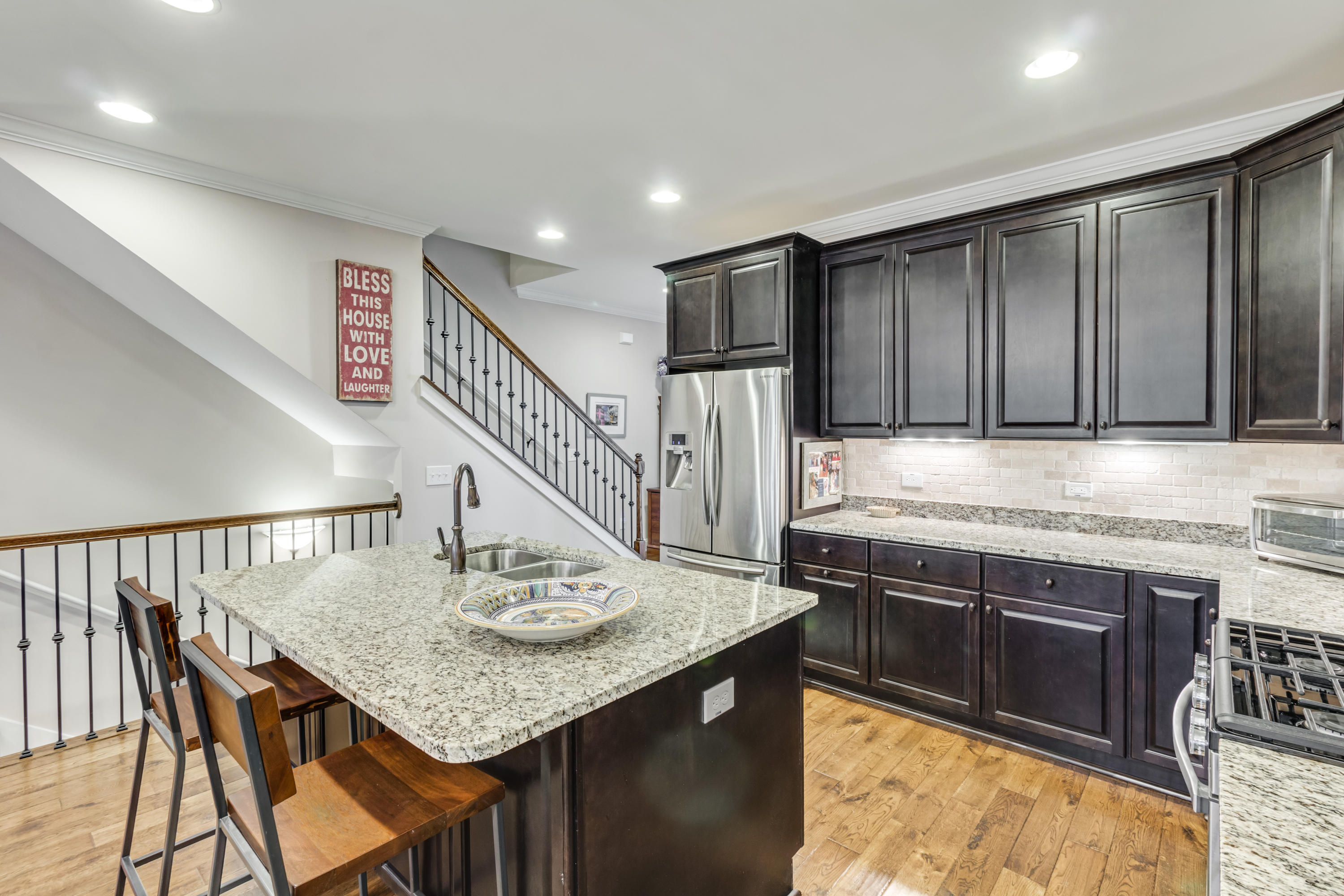 237 Slipper Shell Court Mount Pleasant, SC 29464 - Photo 16 of 27 27