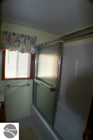 2801 Twin Lake Road Lupton, MI 48635 - Photo 9 of 13 1755071-8.JPG