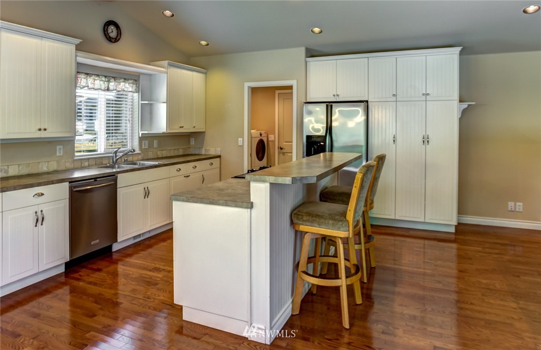 8279 Chilliwack Road Blaine, WA 98230 - Photo 14 of 25 Gallery Image 14