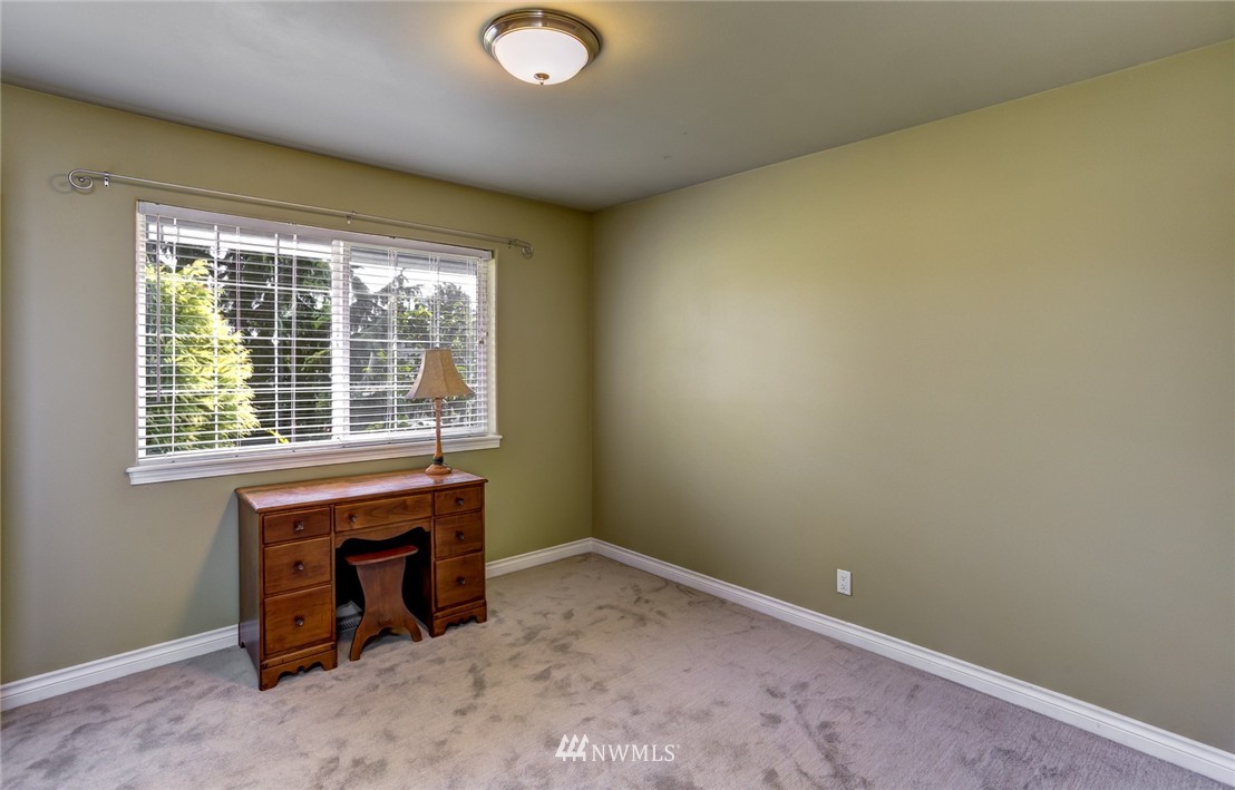 8279 Chilliwack Road Blaine, WA 98230 - Photo 17 of 25 Gallery Image 17