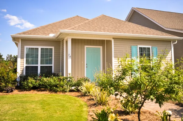 $2,400 | 79 Nelly Street, Freeport, FL 32439