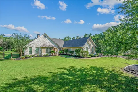 $880,000 | 4662 Hidden Springs Way, College Station, TX 77845