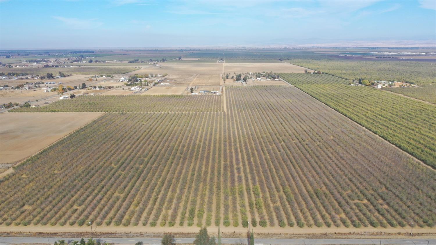0 Ave 22 Chowchilla, CA 93610 - Photo 3 of 18 a view of an ocean beach