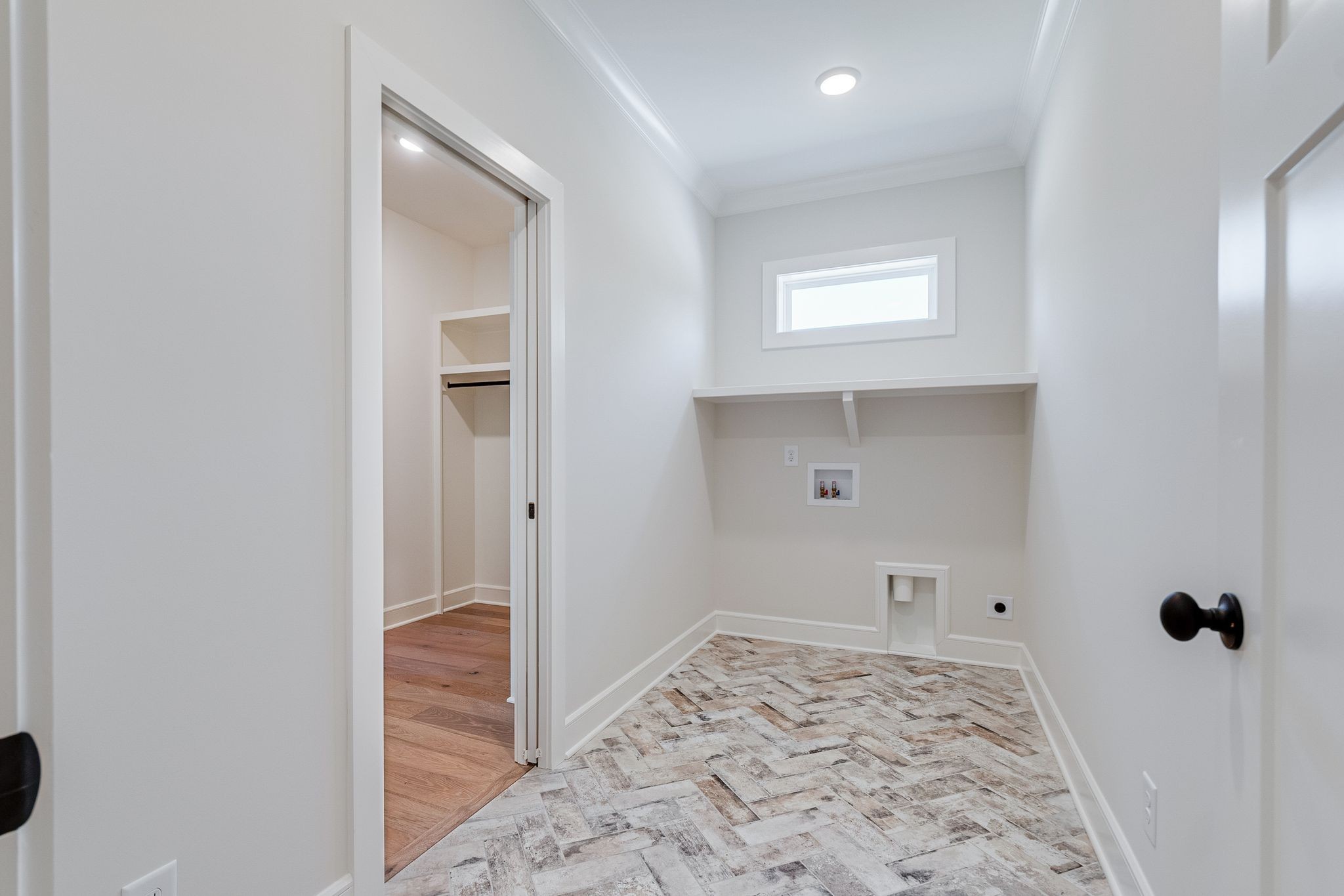 1563 Phillips Road Lebanon, TN 37087 - Photo 16 of 33 a view of a bathroom