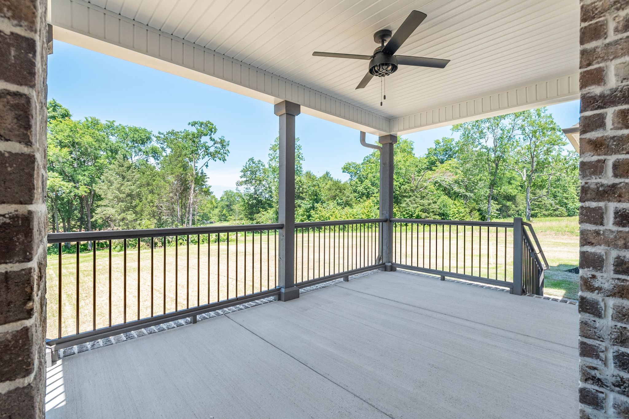 1563 Phillips Road Lebanon, TN 37087 - Photo 30 of 33 a view of a porch
