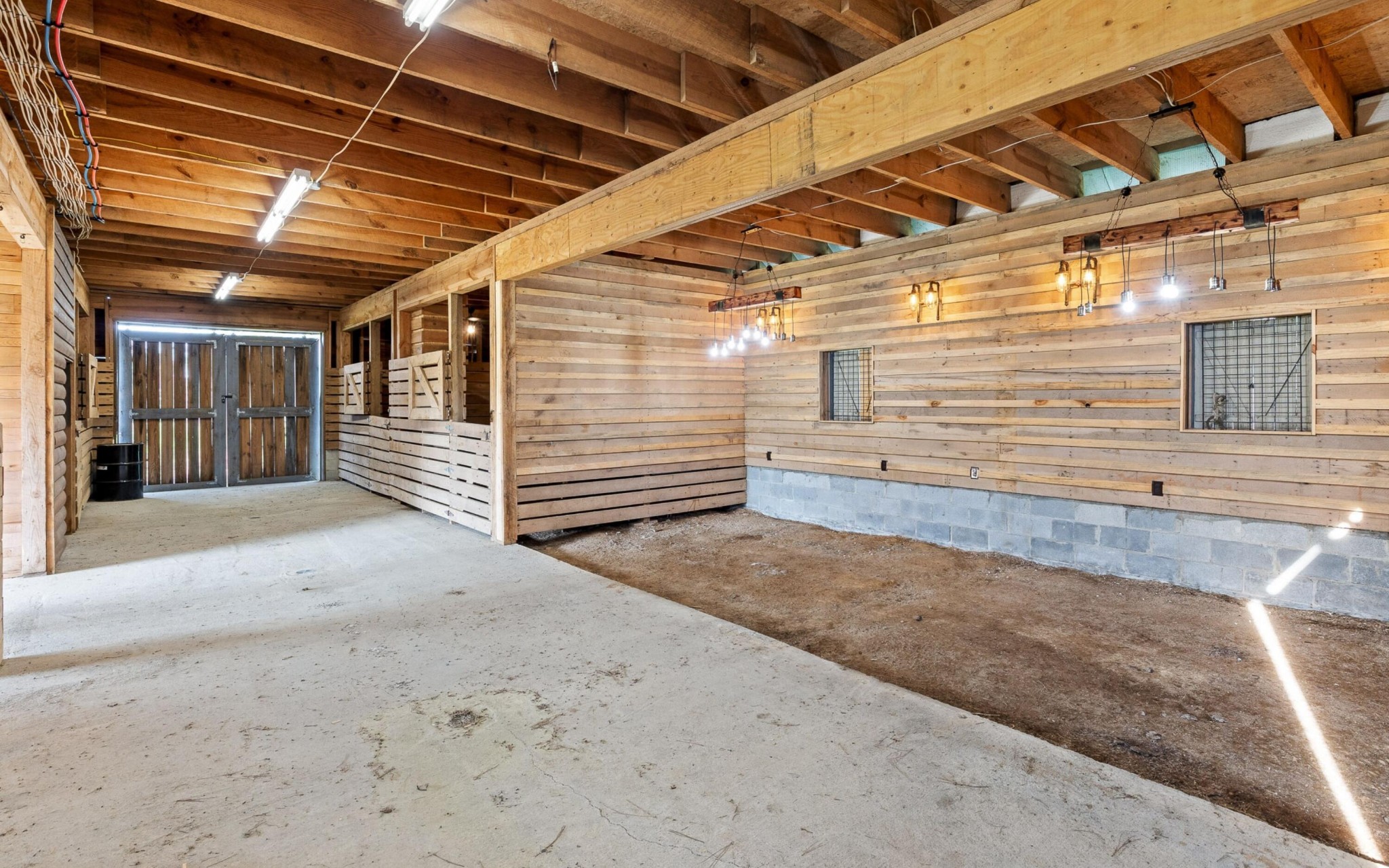 36 Still Hollow Road Menlo, GA 30731 - Photo 33 of 63 a view of garage
