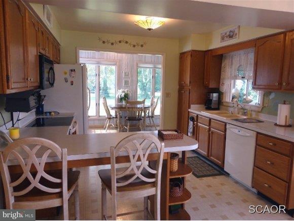 531 Harbor Road Ocean View, DE 19970 - Photo 6 of 24 Gallery Image 6