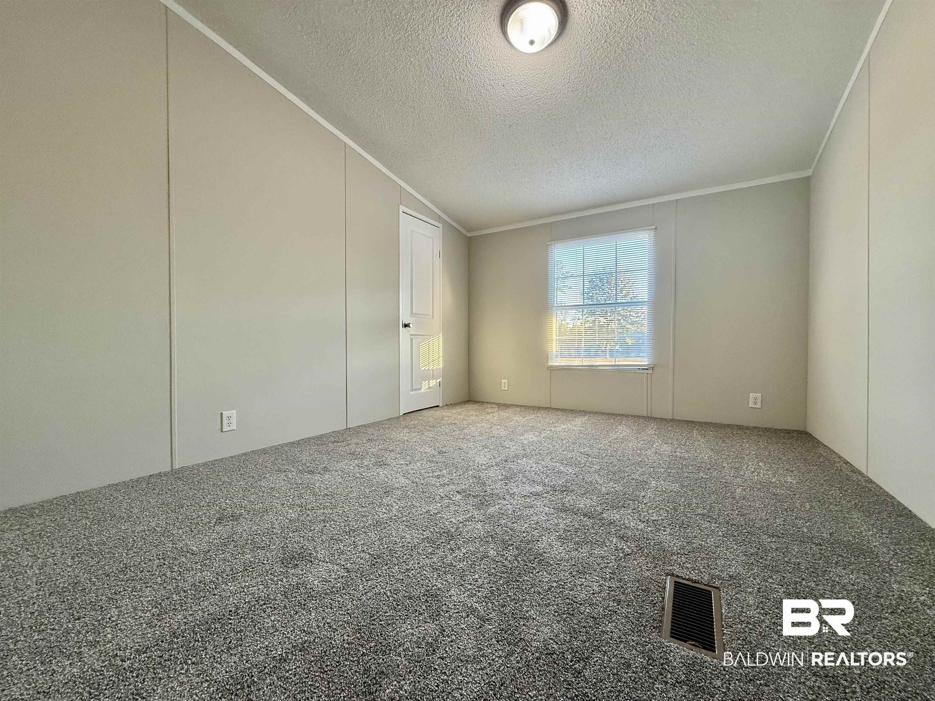 8028 Upper Creek Road Brewton, AL 36426 - Photo 16 of 27