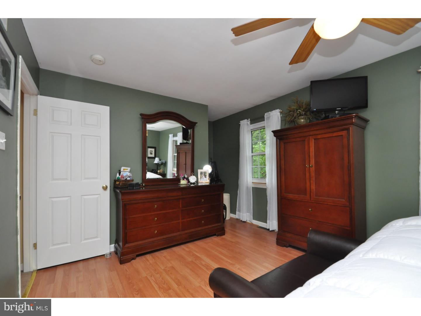100 Stonegate Road Quakertown, PA 18951 - Photo 13 of 23 Gallery Image 13