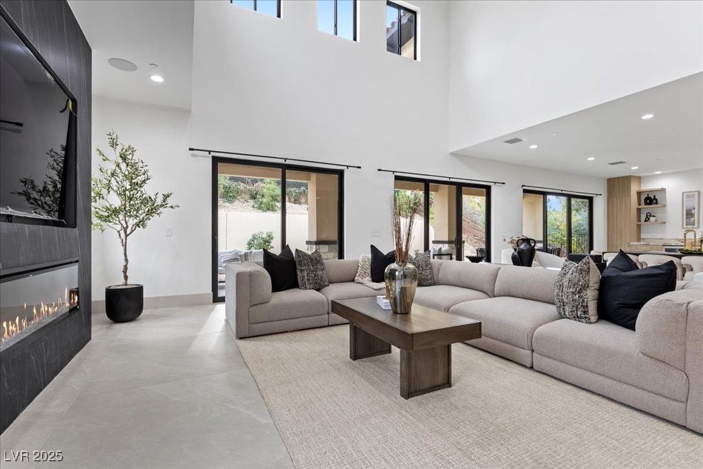 19 Rue Grimaldi Way Henderson, NV 89011 - Photo 9 of 99