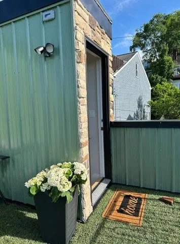 $2,975 | 1909 Baldauf Street, Pittsburgh, PA 15203