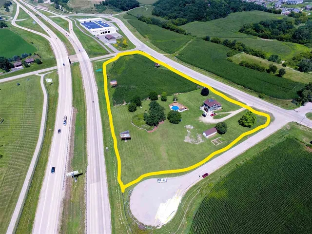 $3,999,900 | 4817 Parmenter Street, Middleton, WI 53562