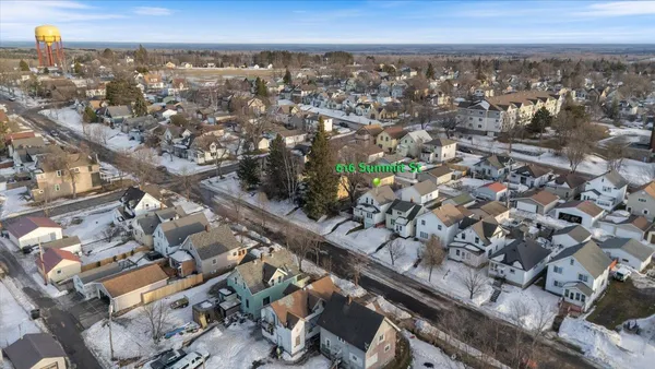 $39,900 | 616 Summit Street, Eveleth, MN 55734