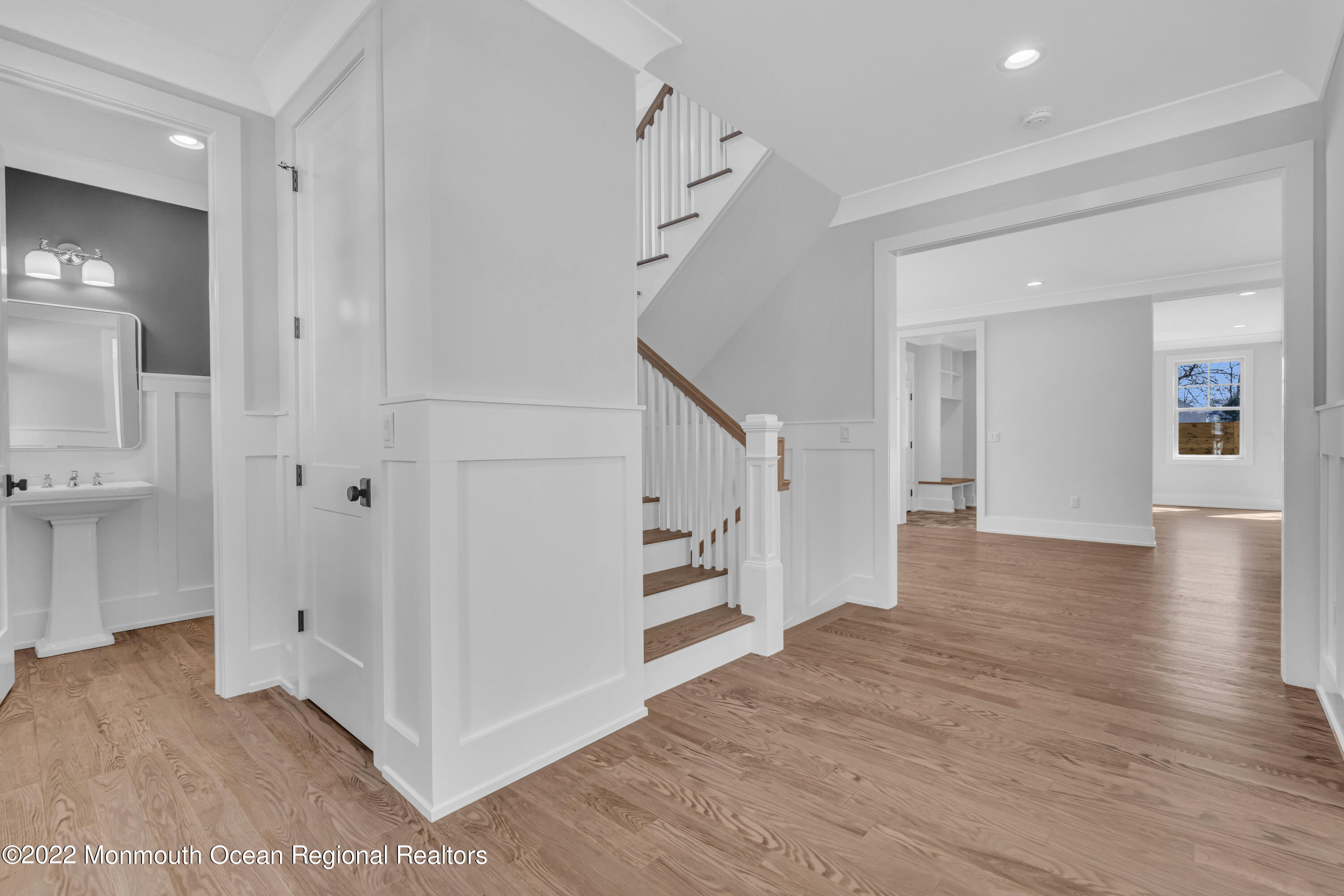 65 Black Point Road Rumson, NJ 07760 - Photo 4 of 35 015_dsc00203