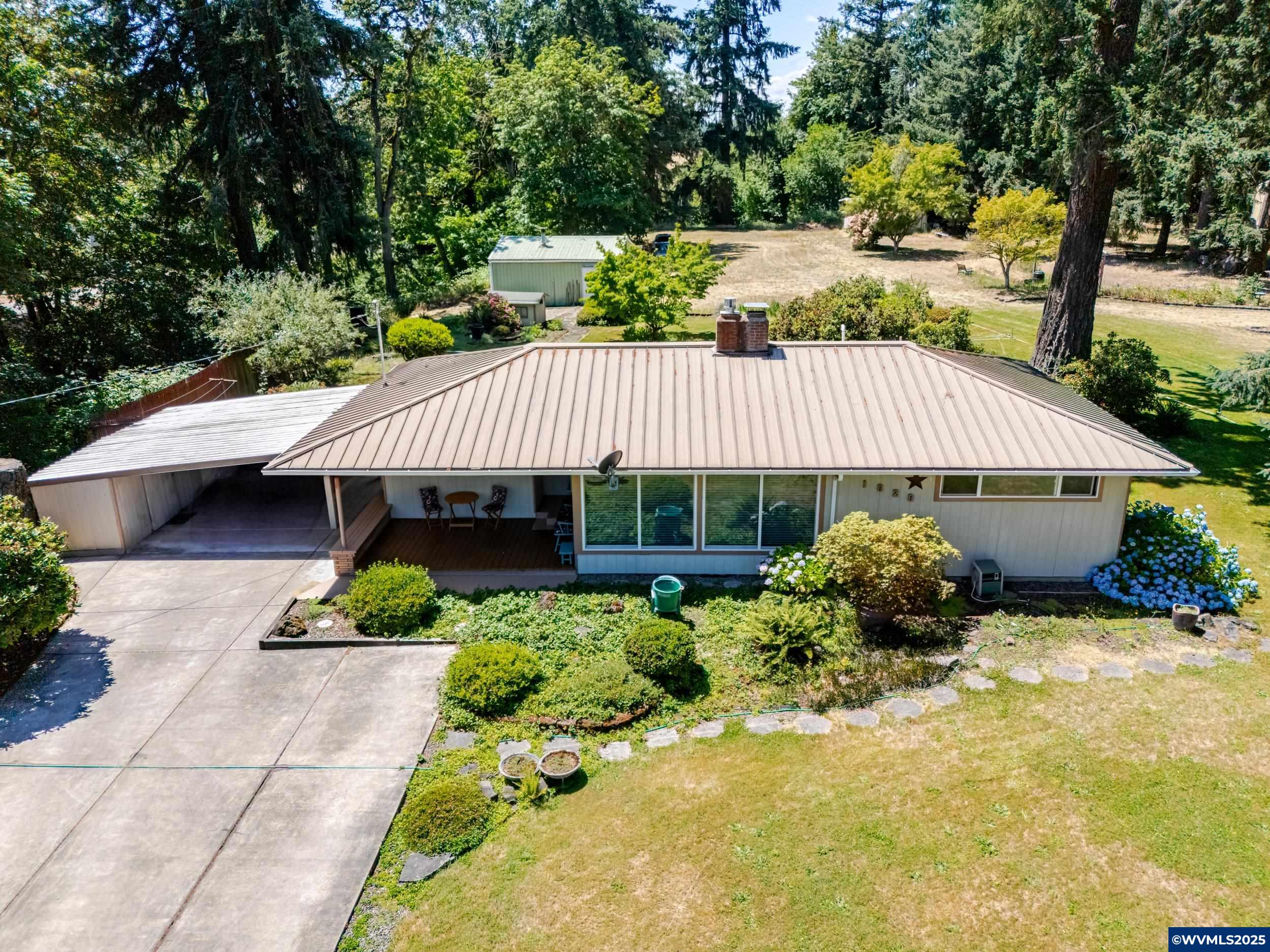 1828 Talbot Road Southeast Jefferson, OR 97352 - Photo 6 of 45 Gallery Image 6
