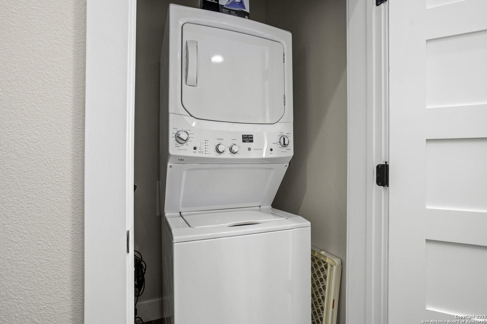 1121 Gruene Road, Unit A New Braunfels, TX 78130 - Photo 26 of 28 a utility room with dryer and washer