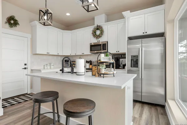 $884,999 | 1121 Gruene Road, Unit A, New Braunfels, TX 78130