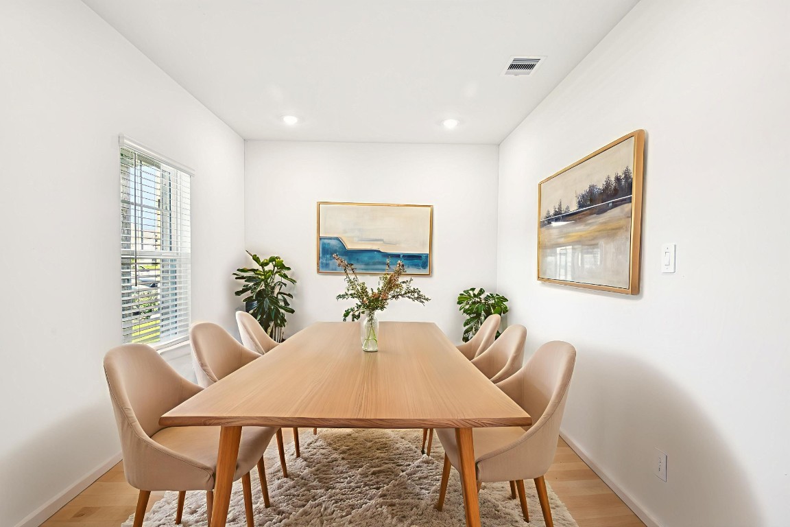 1609 Hopson Ranch Drive Conroe, TX 77301 - Photo 13 of 48 Photo is not of the actual home, but is an inspirational photo of builder’s model home and may depict options, furnishings, and/or decorator features that are not included