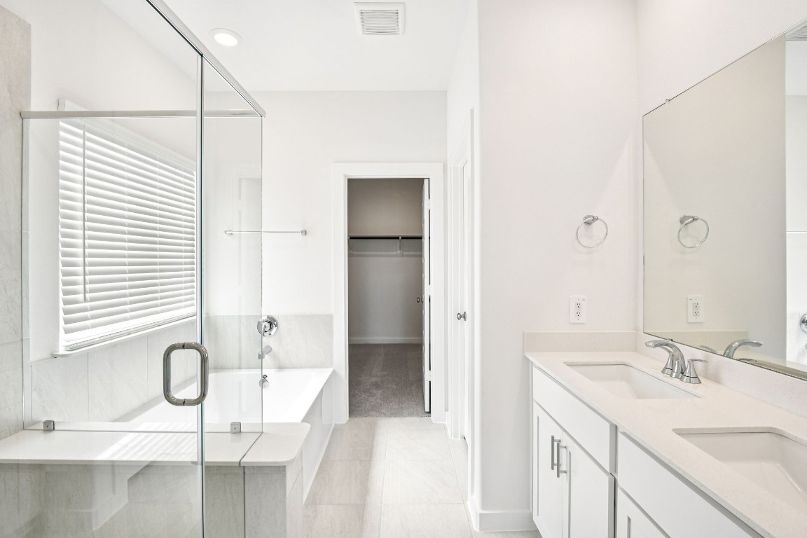 1609 Hopson Ranch Drive Conroe, TX 77301 - Photo 23 of 48 Photo is not of the actual home, but is an inspirational photo of builder’s model home and may depict options, furnishings, and/or decorator features that are not included