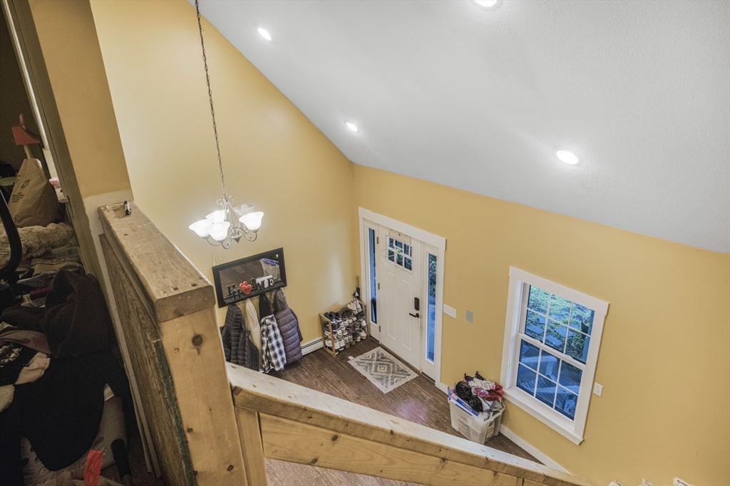 475 Somers Road East Longmeadow, MA 01028 - Photo 5 of 14