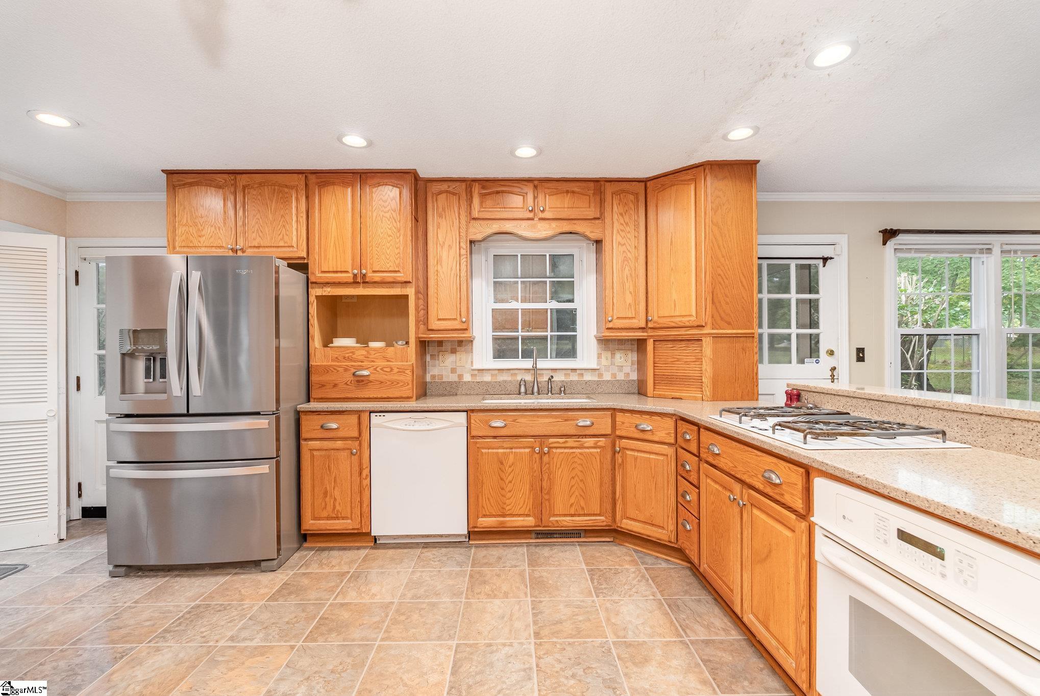 120 Elmhurst Road Greenville, SC 29611 - Photo 11 of 41 Gallery Image 11
