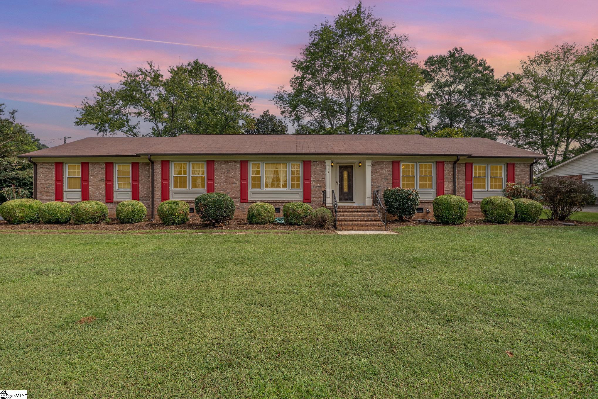 120 Elmhurst Road Greenville, SC 29611 - Photo 4 of 41 Gallery Image 4