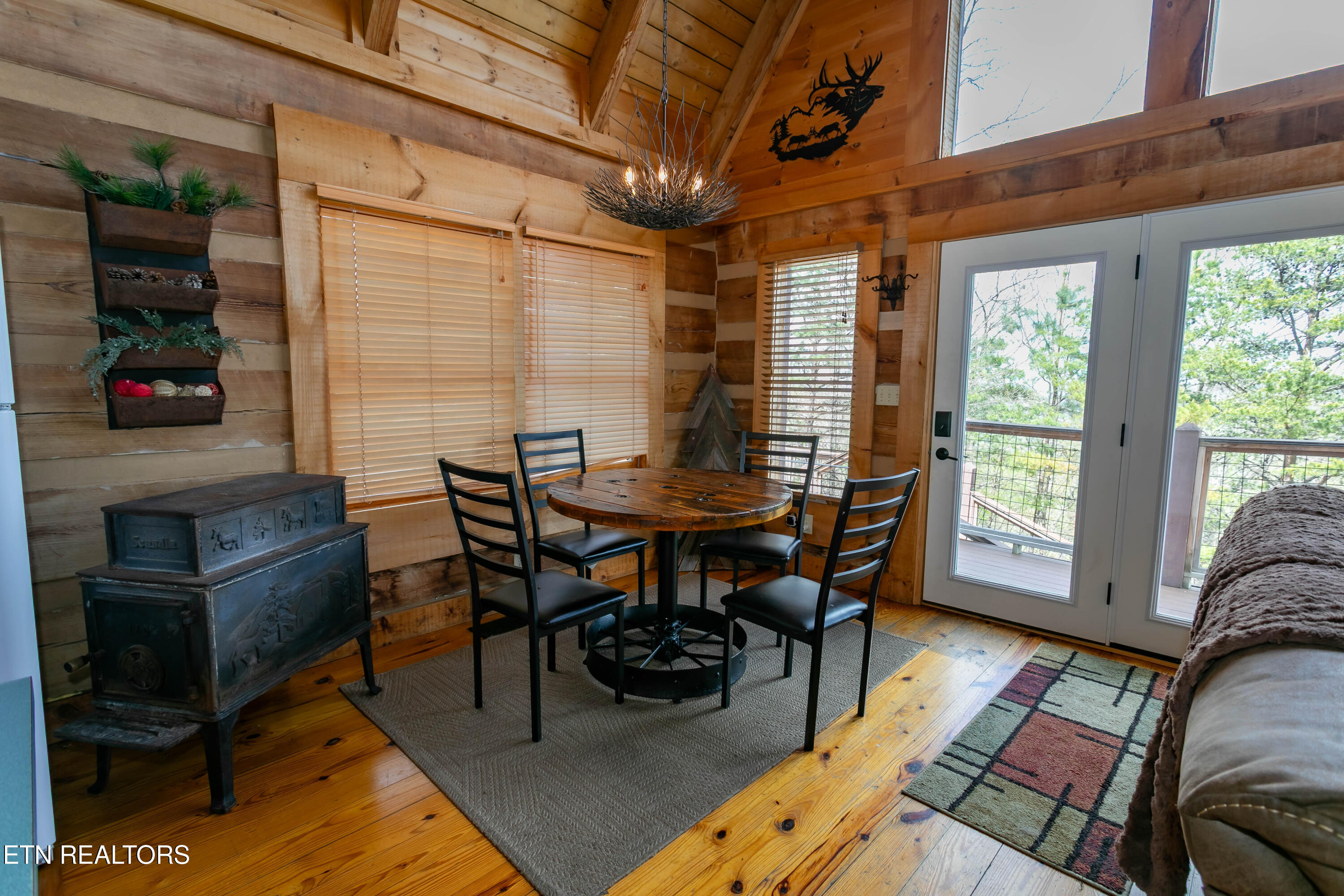 3059 Perry Circle Road Sevierville, TN 37862 - Photo 17 of 56 2B4A8989