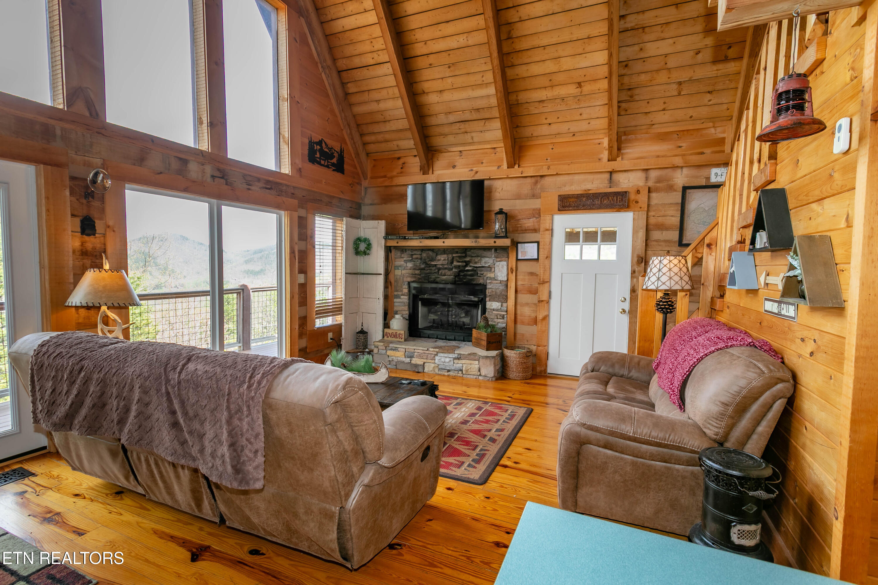 3059 Perry Circle Road Sevierville, TN 37862 - Photo 23 of 56 2B4A8995