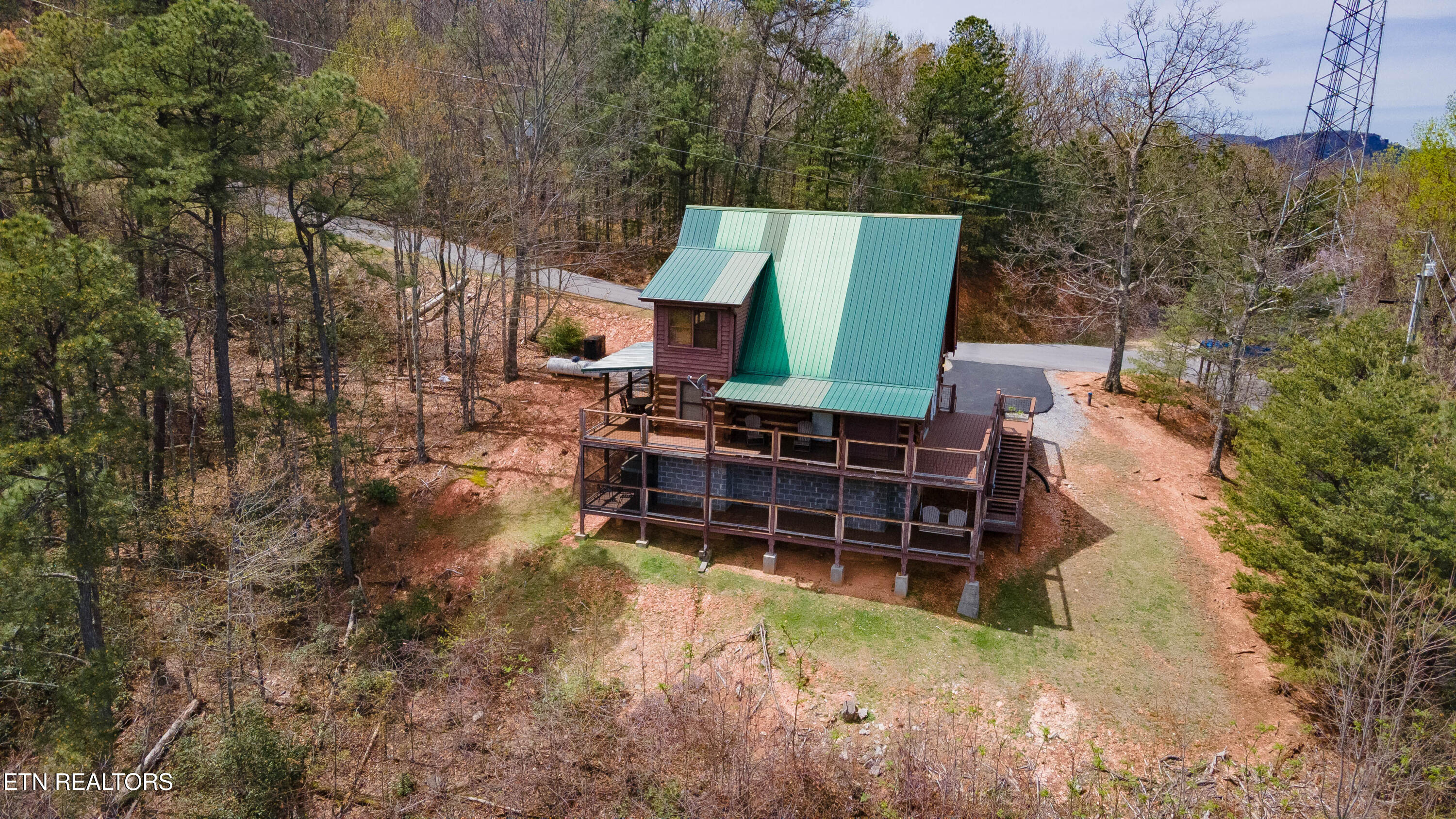 3059 Perry Circle Road Sevierville, TN 37862 - Photo 9 of 56 DJI_0207