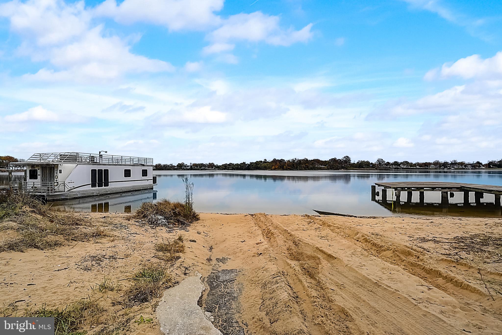 7701 Highpoint Road Curtis Bay, MD 21226 - Photo 58 of 64 Community Boat Ramp