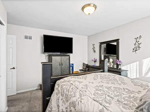$250,000 | 273 Cornell Avenue, Calumet City, IL 60409