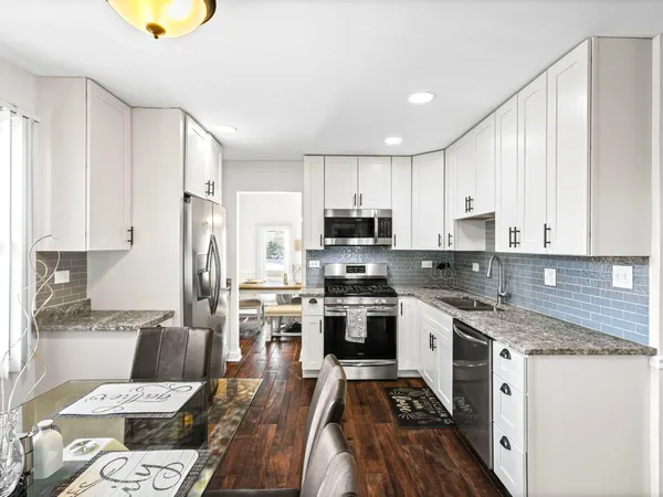 $250,000 | 273 Cornell Avenue, Calumet City, IL 60409