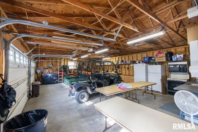 $395,000 | 26 Perkins Lane, Golconda, IL 62938