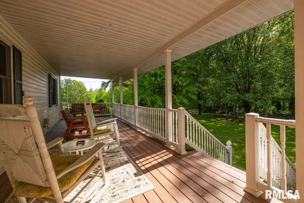 $753,000 | 26 Perkins Lane, Golconda, IL 62938