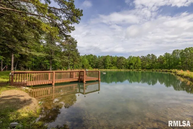 $395,000 | 26 Perkins Lane, Golconda, IL 62938