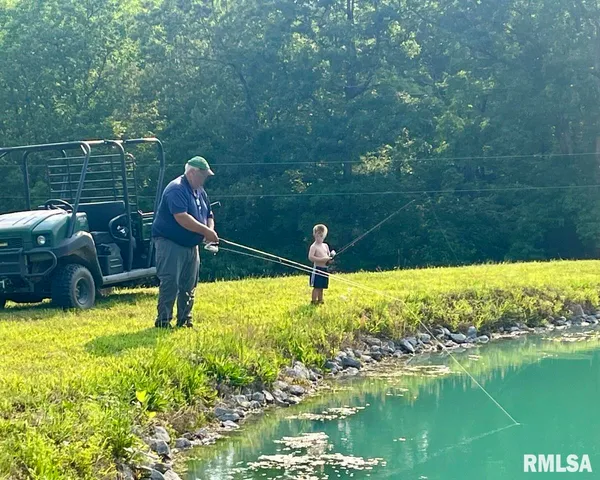 $395,000 | 26 Perkins Lane, Golconda, IL 62938