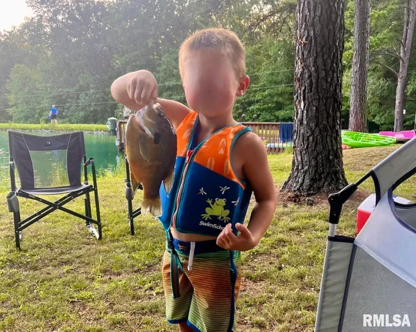 $395,000 | 26 Perkins Lane, Golconda, IL 62938