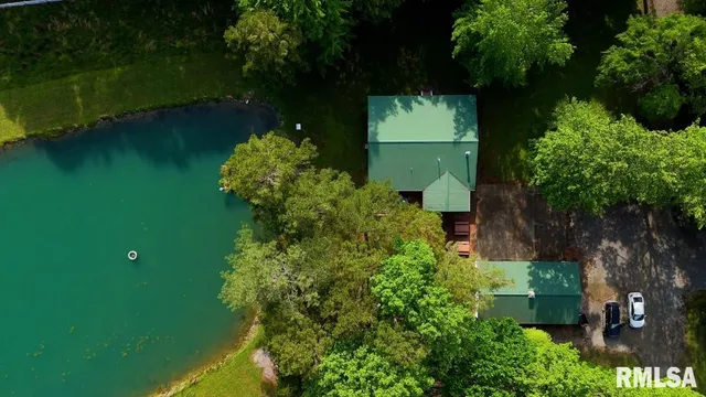 $395,000 | 26 Perkins Lane, Golconda, IL 62938